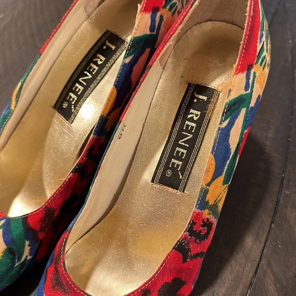 J. Renee Cabana Poppy Floral Vintage Heels - Picture 3 of 5